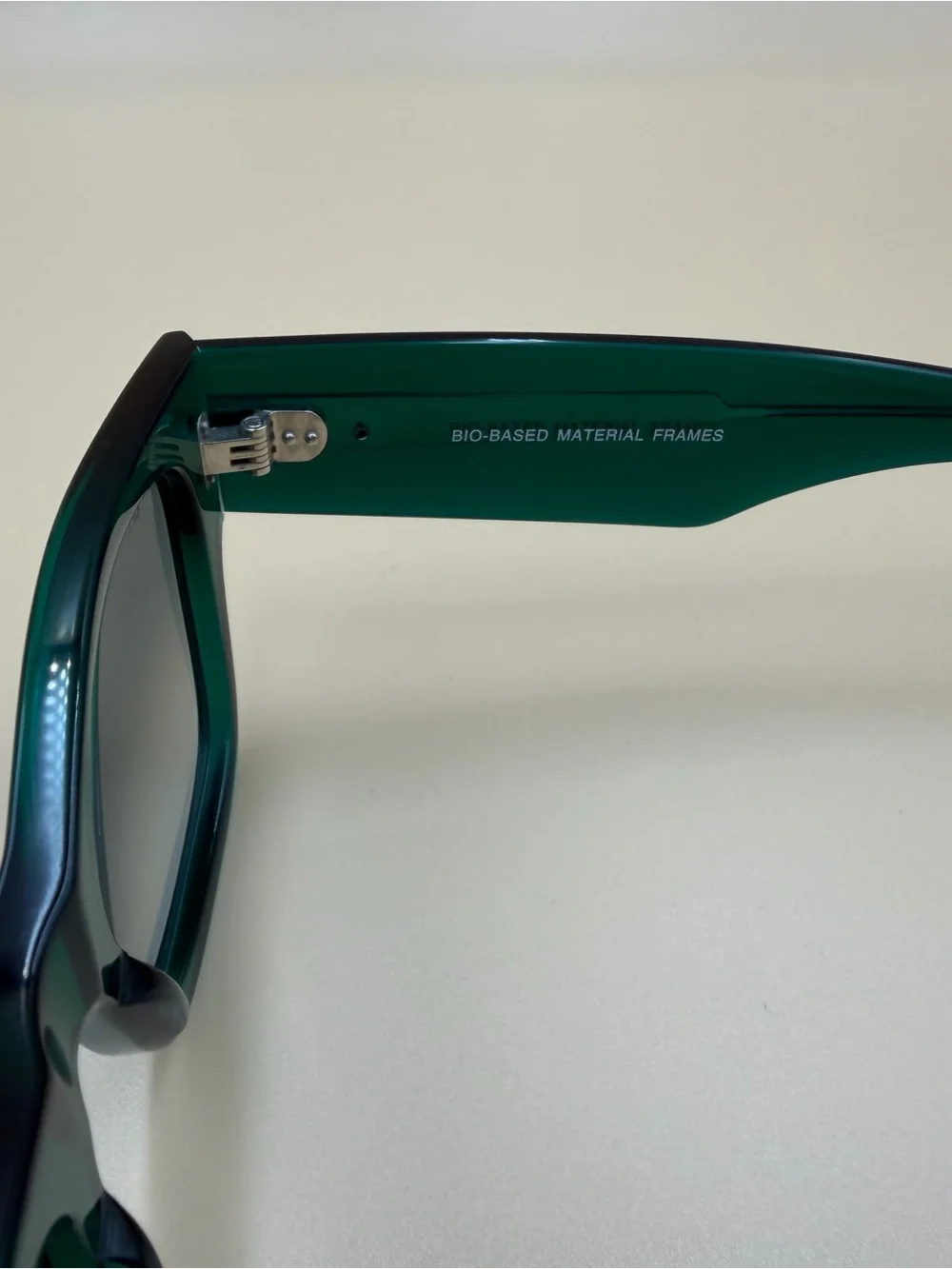 Ray-Ban Mega Wayfarer Sunglasses - Picture 3 of 6